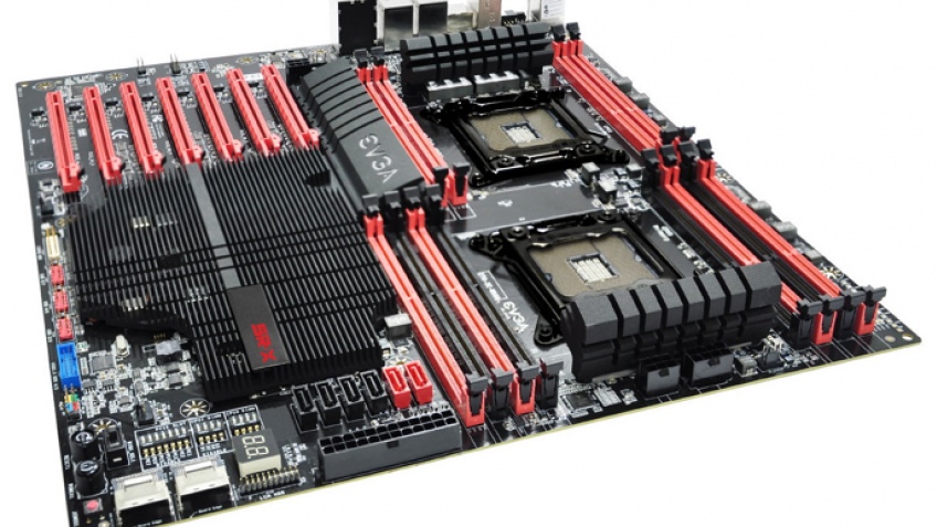 EVGA демонстрирует оперативную память SR-X для 2-ух микропроцессоров