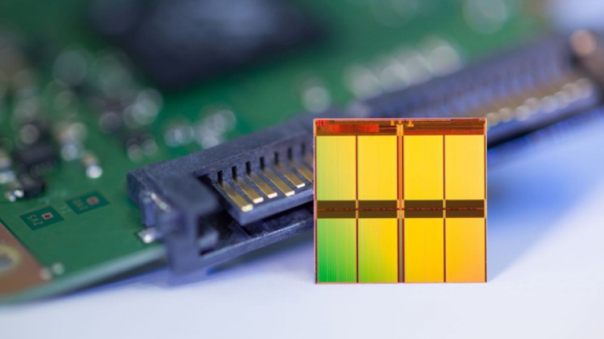 Micron начала изготовление флэш-памяти по 16-нм техпроцессу