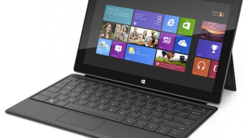 Планшетник Майкрософт Surface на Виндоус RT стоит $199