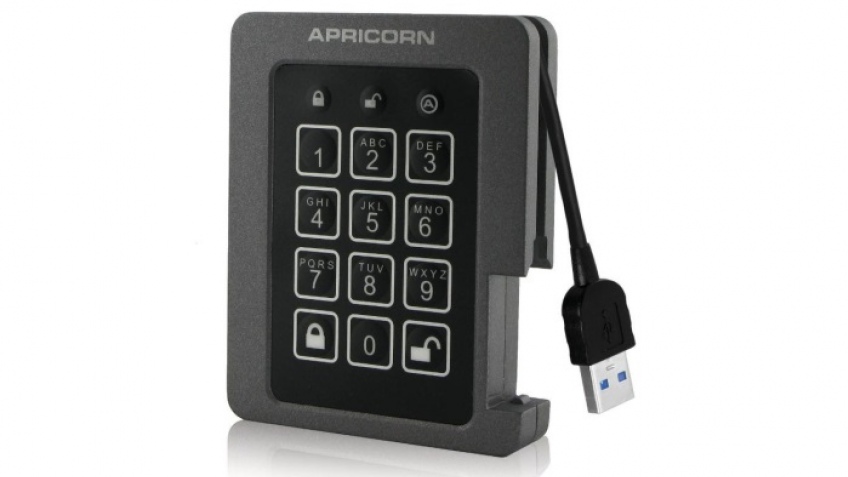 Apricorn Aegis Padlock: внутренний SSD с функцией зашифровки