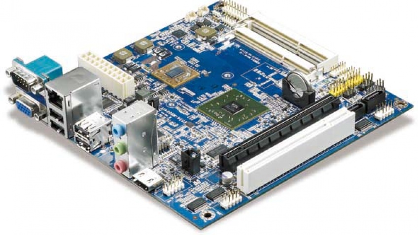VIA продемонстрировала ITX-платформу с четырехъядерными микропроцессорами