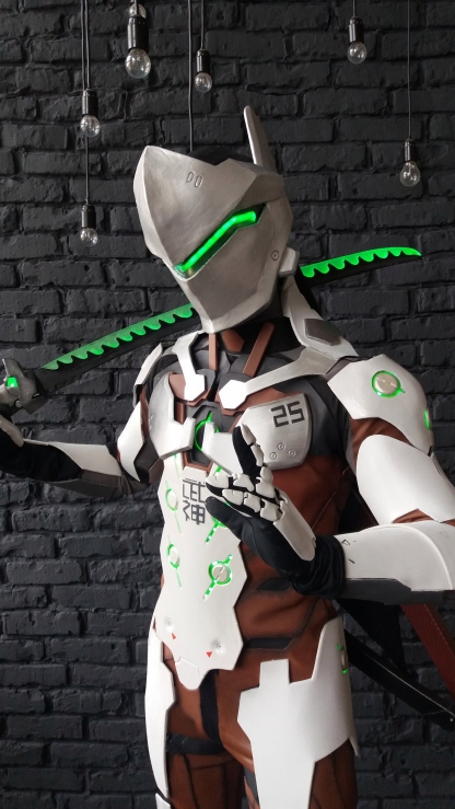 Первое и последнее фото — от команды CosplayFEST, а эти два снимка от Веры Чернявской.