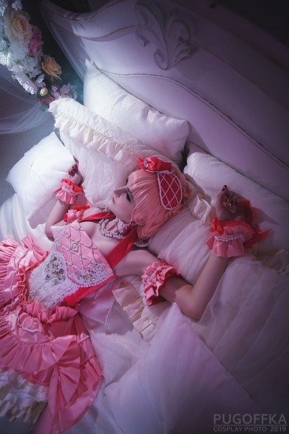 Аниме-выпуск косплея: Sailor Moon, Code Geass и «Евангелион» Аниме-выпуск косплея: Sailor Moon, Code Geass и «Евангелион»