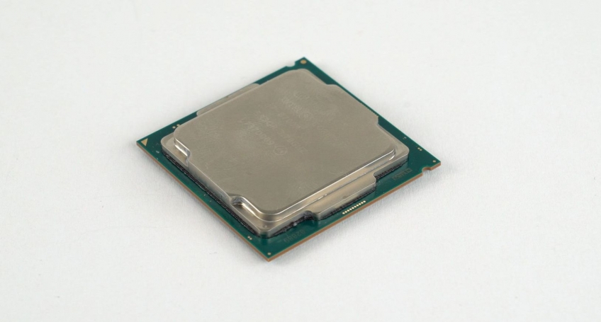 Скальпируем и разгоняем Core i7-8700K Скальпируем и разгоняем Core i7-8700K