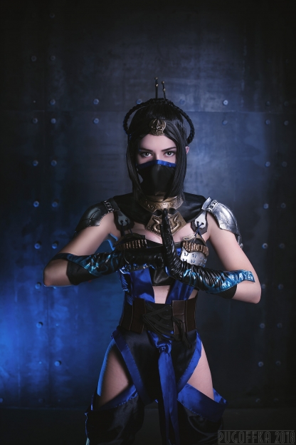 Косплей недели: MK, Cyberpunk 2077, Resident Evil