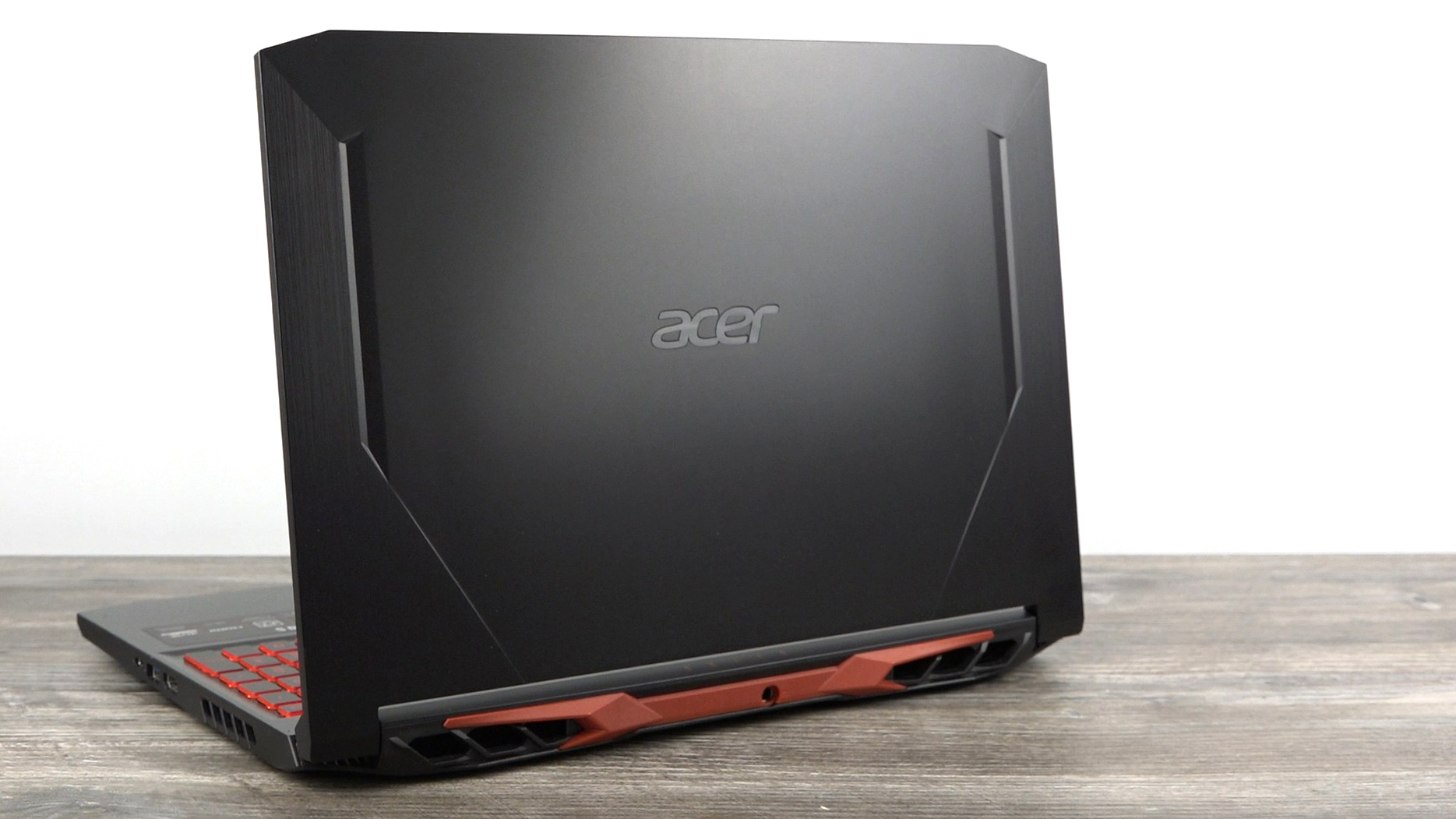 Обзор и тест Acer Nitro 5. Игровой ноутбук начального уровня