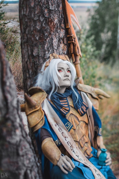 Пятничный косплей: Dragon Age, The Elder Scrolls, «Ведьмак 3: Дикая Охота» Пятничный косплей: Dragon Age, The Elder Scrolls, «Ведьмак 3: Дикая Охота»