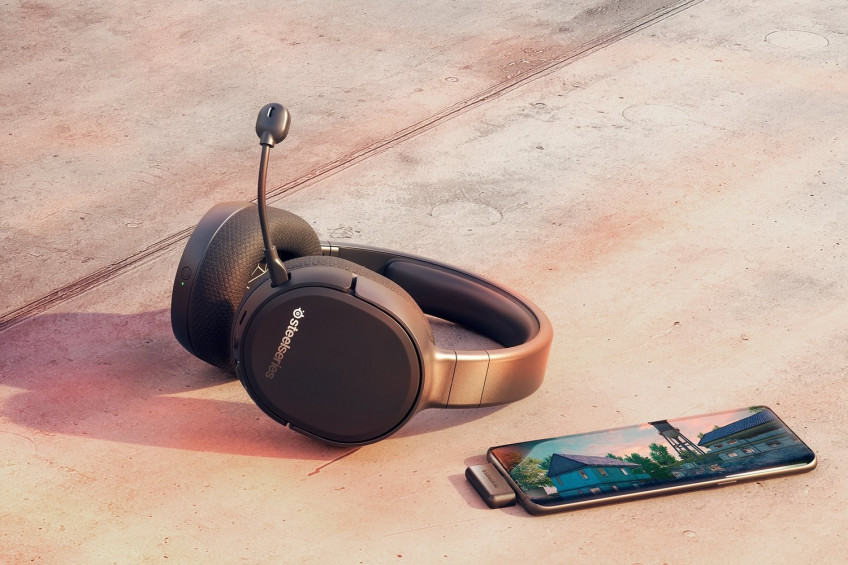 Дёшево и не сердито. Обзор беспроводной гарнитуры Steelseries Arctis 1 Дёшево и не сердито. Обзор беспроводной гарнитуры Steelseries Arctis 1