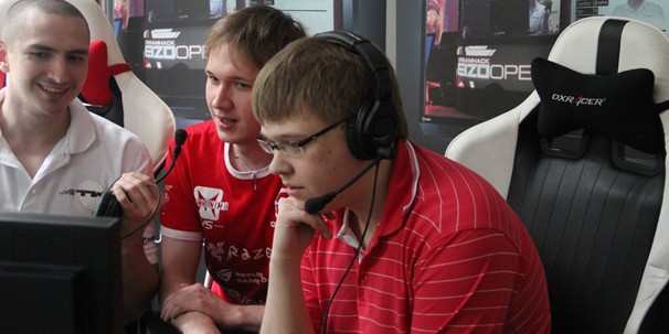 StarCraft 2 «по-домашнему», или HomeStory Cup V StarCraft 2 «по-домашнему», или HomeStory Cup V