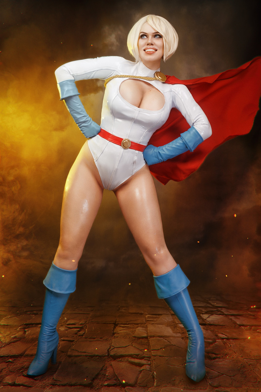 Косплей недели: Overwatch, Final Fantasy, Serious Sam, DC Comics, «Ведьмак» Косплей недели: Overwatch, Final Fantasy, Serious Sam, DC Comics, «Ведьмак»