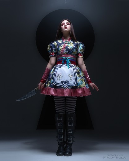 Косплей недели: Tomb Raider, Alice: Madness Returns, Bloodborne, Overwatch, Dota 2 Косплей недели: Tomb Raider, Alice: Madness Returns, Bloodborne, Overwatch, Dota 2