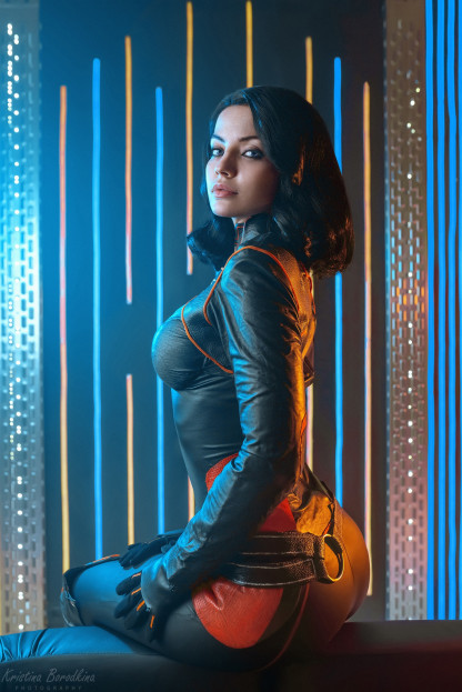 Косплей недели: Чёрная кошка, Resident Evil Village, Tomb Raider, «Аладдин», Mass Effect Косплей недели: Чёрная кошка, Resident Evil Village, Tomb Raider, «Аладдин», Mass Effect
