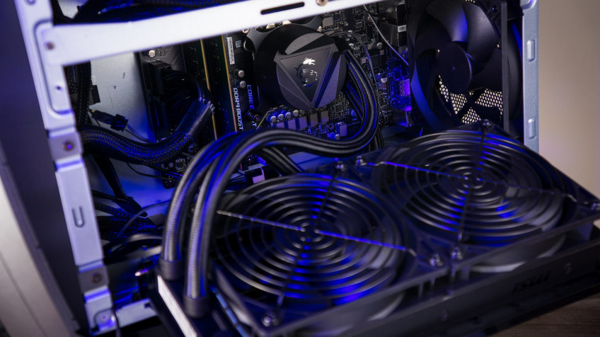 Самый невероятный компьютер на нашей памяти. Обзор и тест MSI MEG Aegis Ti5 10th Самый невероятный компьютер на нашей памяти. Обзор и тест MSI MEG Aegis Ti5 10th