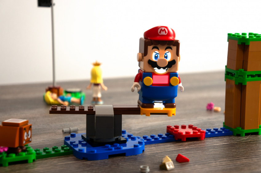 Протестировали LEGO Super Mario. Как Mario портировали в реальный мир Протестировали LEGO Super Mario. Как Mario портировали в реальный мир
