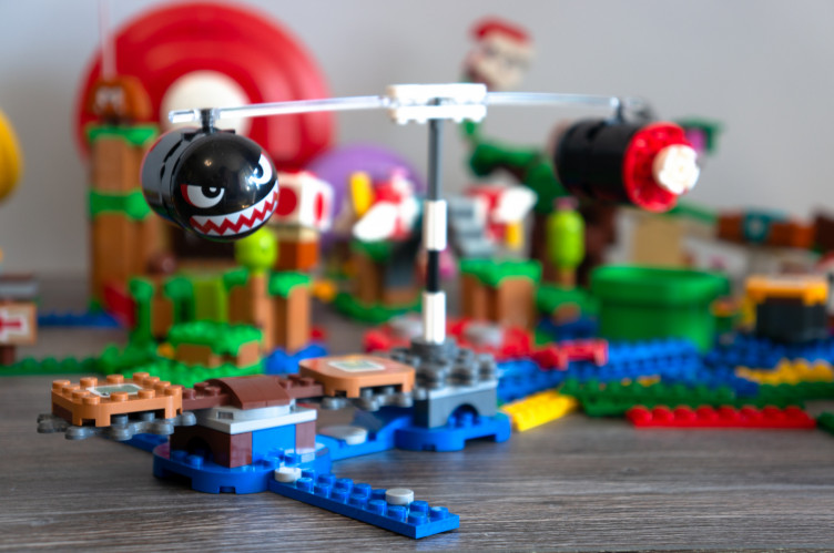 Протестировали LEGO Super Mario. Как Mario портировали в реальный мир Протестировали LEGO Super Mario. Как Mario портировали в реальный мир