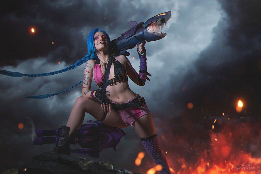 Косплей недели: LoL, NieR: Automata, «Ведьмак», Cyberpunk 2077, Dead by Daylight Косплей недели: LoL, NieR: Automata, «Ведьмак», Cyberpunk 2077, Dead by Daylight