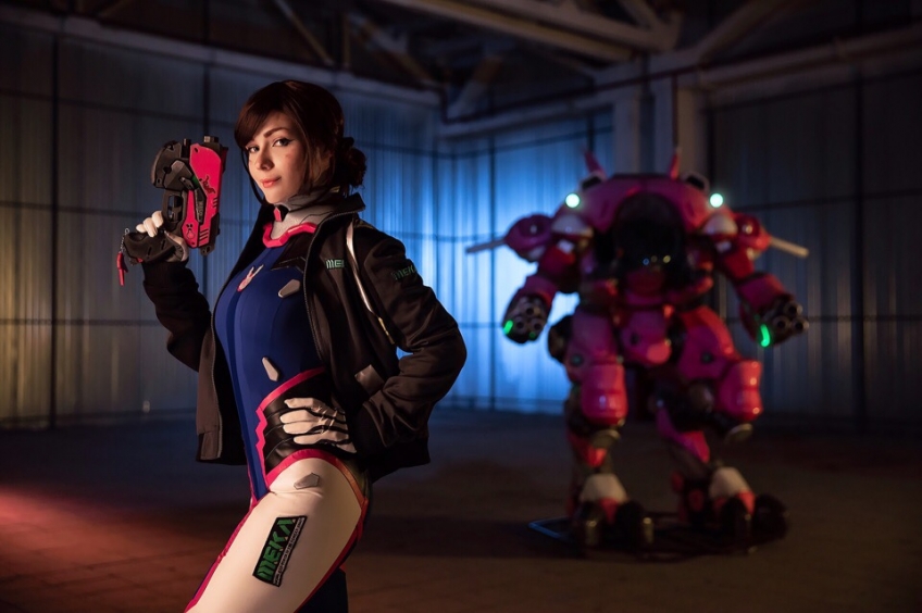 Overwatch Cosplay Battle — косплей-баттл для поклонников игры Blizzard Overwatch Cosplay Battle — косплей-баттл для поклонников игры Blizzard