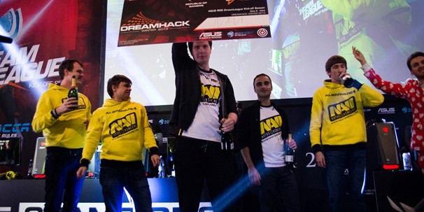 Dreamhack Winter 2013. Шведский стол из пяти дисциплин Dreamhack Winter 2013. Шведский стол из пяти дисциплин