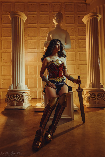 Косплей недели: LoL, «Игра Престолов», DC Comics, «Ведьмак» Косплей недели: LoL, «Игра Престолов», DC Comics, «Ведьмак»