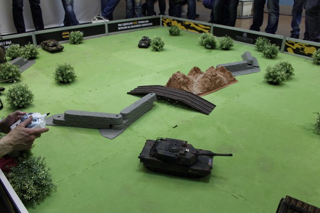 Фотоотчет: как Wargaming отмечали 70-летие великой Победы в «Олимпийском» Фотоотчет: как Wargaming отмечали 70-летие великой Победы в «Олимпийском»