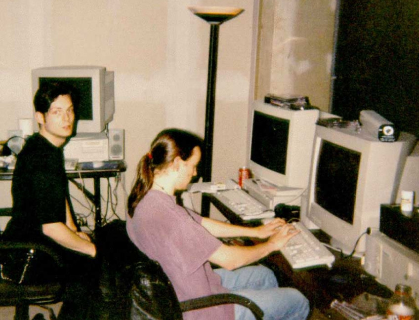 МакГи (слева) во времена работы в id Software