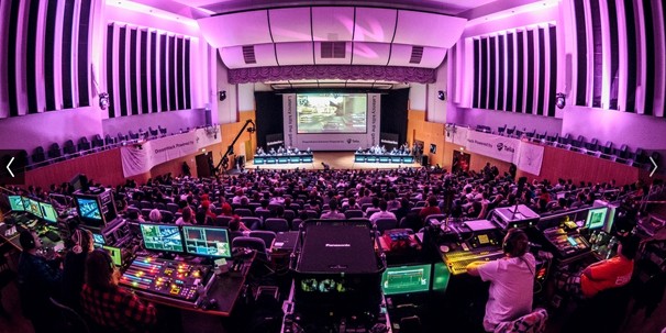 Dreamhack Winter 2013. CS:GO наносит ответный удар Dreamhack Winter 2013. CS:GO наносит ответный удар