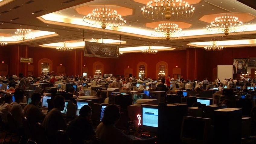 QuakeCon 2004 стартовала
