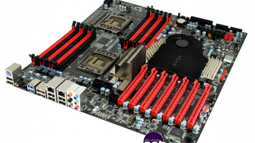Материнская плата eVGA с семью PCI Express x16
