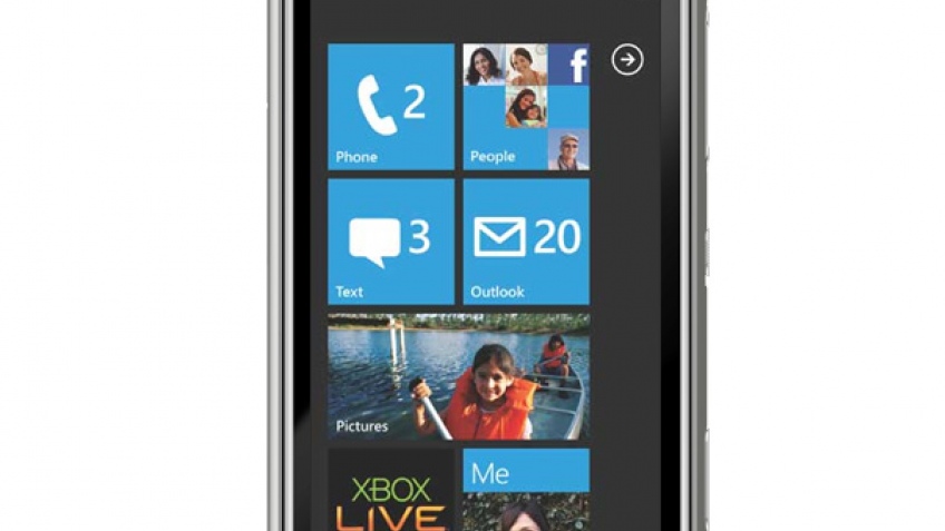 Nokia подумывает о переходе на Windows Phone 7?