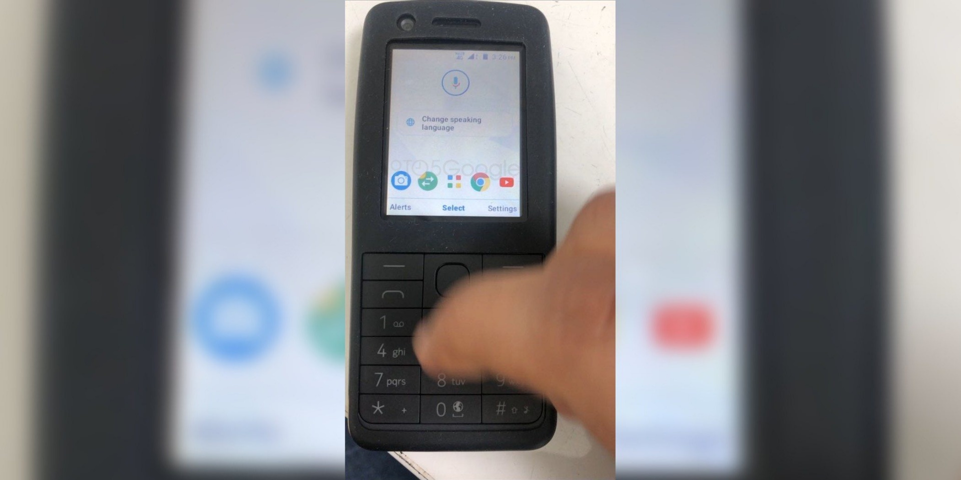 Первое фото неизвестного кнопочного телефона Nokia на Android