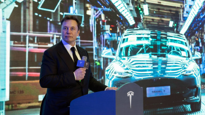 Инвестор Tesla подал в суд на компанию за поощрение «токсичности» и домогательств