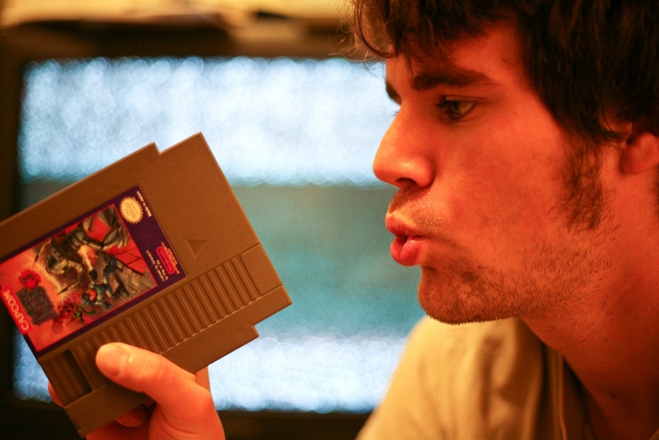Разрушен миф о продувании картриджей для NES