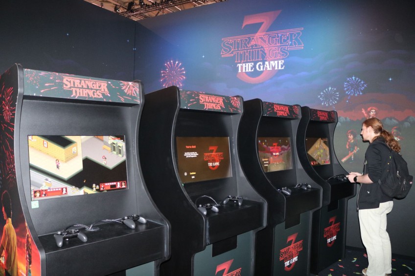 И не просто игру, а изометрическую пиксельную ролевую игру Stranger Things 3: The Game! В июле она вышла в Steam