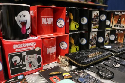 Самый крутой мерчандайз на gamescom 2019: герои Marvel, оружие из World of Warcraft, Хитман, Дарт Вейдер и прочие Самый крутой мерчандайз на gamescom 2019: герои Marvel, оружие из World of Warcraft, Хитман, Дарт Вейдер и прочие