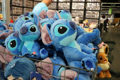 Самый крутой мерчандайз на gamescom 2019: герои Marvel, оружие из World of Warcraft, Хитман, Дарт Вейдер и прочие Самый крутой мерчандайз на gamescom 2019: герои Marvel, оружие из World of Warcraft, Хитман, Дарт Вейдер и прочие