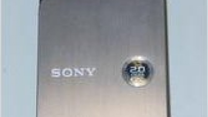 Еще один «карманник» от Sony Еще один «карманник» от Sony