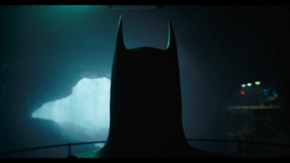 В новом тизере «Флэша» на DC Fandome показали Бэтмена