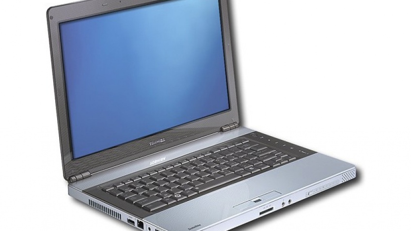 Новый Mac-подобный ноутбук Toshiba