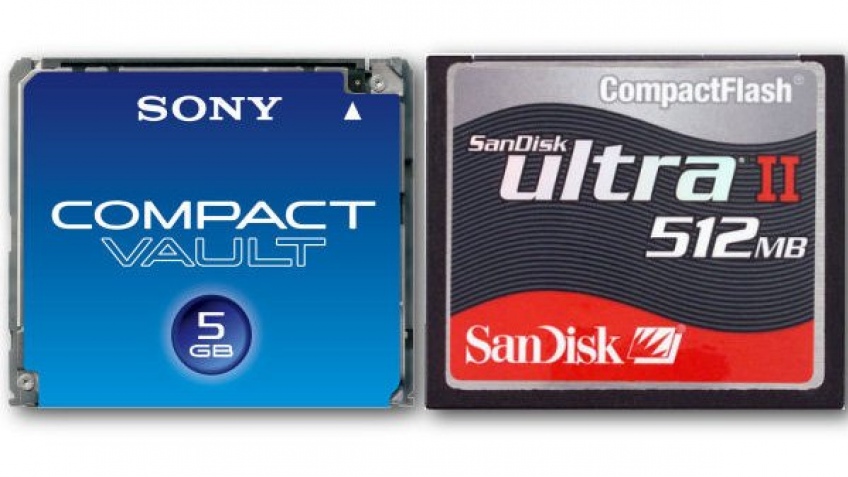 Жесткий диск в формате Compact Flash Жесткий диск в формате Compact Flash