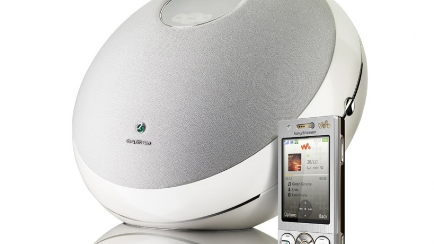 Sony Ericsson представила Walkman W705
