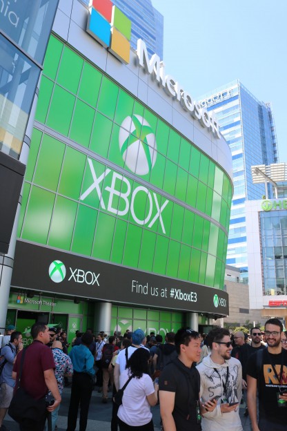 Фирменный цвет Xbox — зелёный, и в условиях лос-анджелесской жары презентация компании ощущалась освежающе