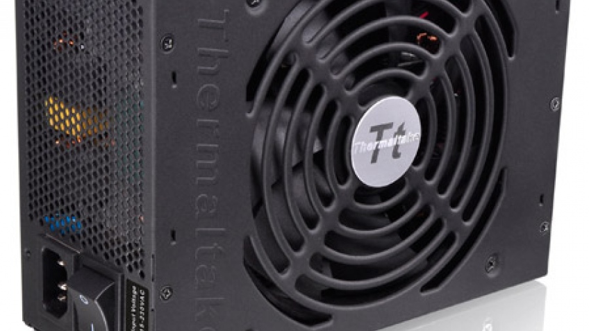 Thermaltake представила мощный блок питания для энтузиастов