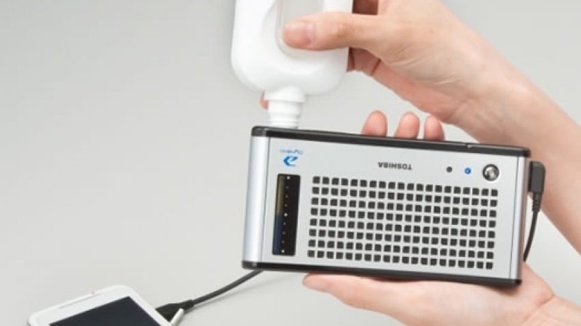 Toshiba представила первую метаноловую топливную ячейку