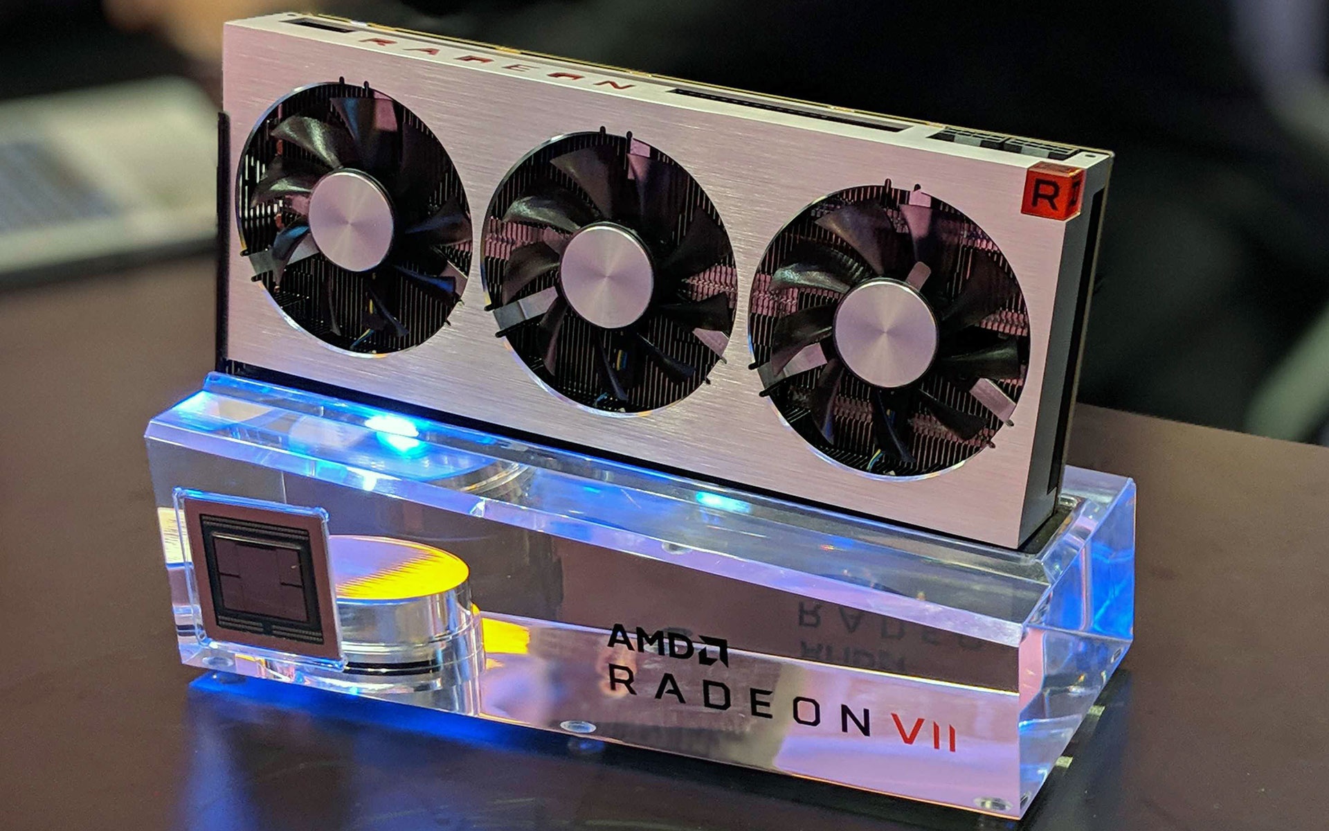 СМИ: AMD прекращает производство видеокарт Radeon VII