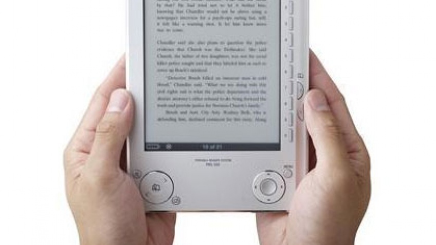 Sony представила недорогой eReader Sony представила недорогой eReader
