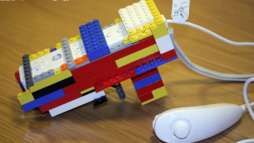 Wii-пистолет из LEGO Wii-пистолет из LEGO