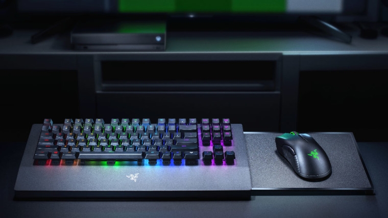 Клавиатура и мышь Razer для Xbox One поступили в продажу
