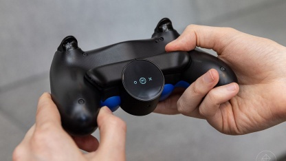 Аксессуар для DualShock 4 с дополнительными кнопками не выйдет в России