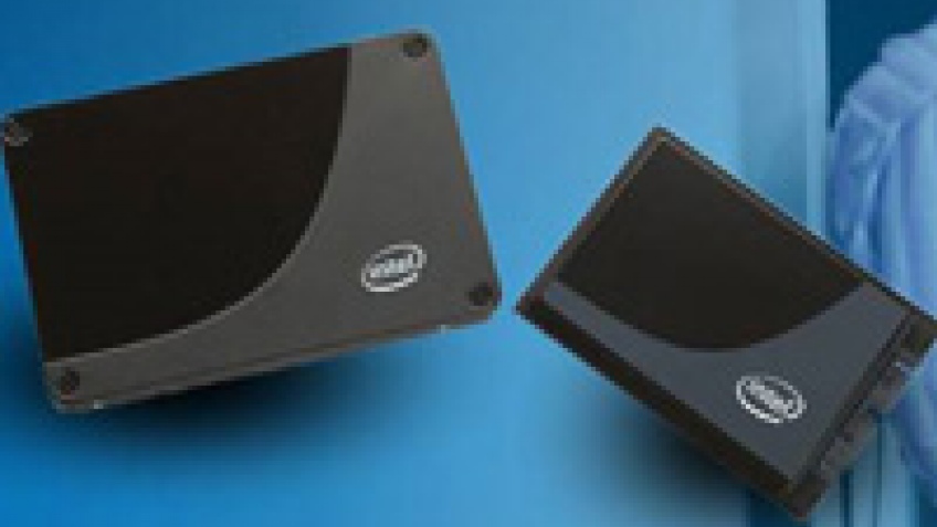 Intel заморозила поставки SSD