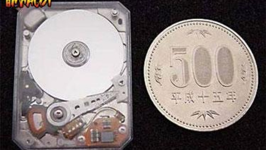 Дюймовочка из Toshiba Дюймовочка из Toshiba